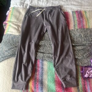 Heather lavender vuori joggers